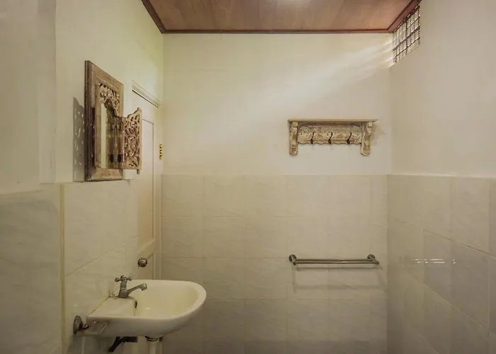 Legoon House Affittacamere