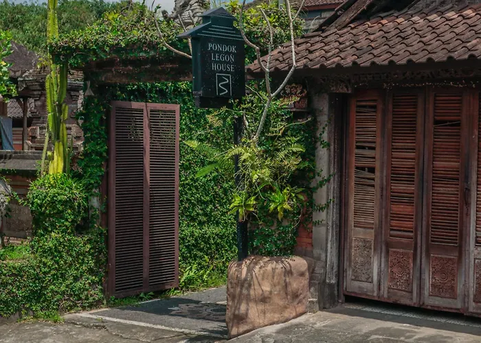 Affittacamere Legoon House *
