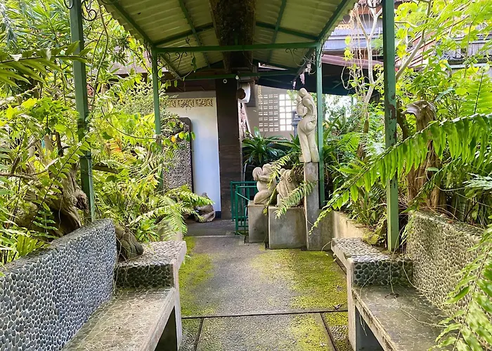 Legoon House Affittacamere
